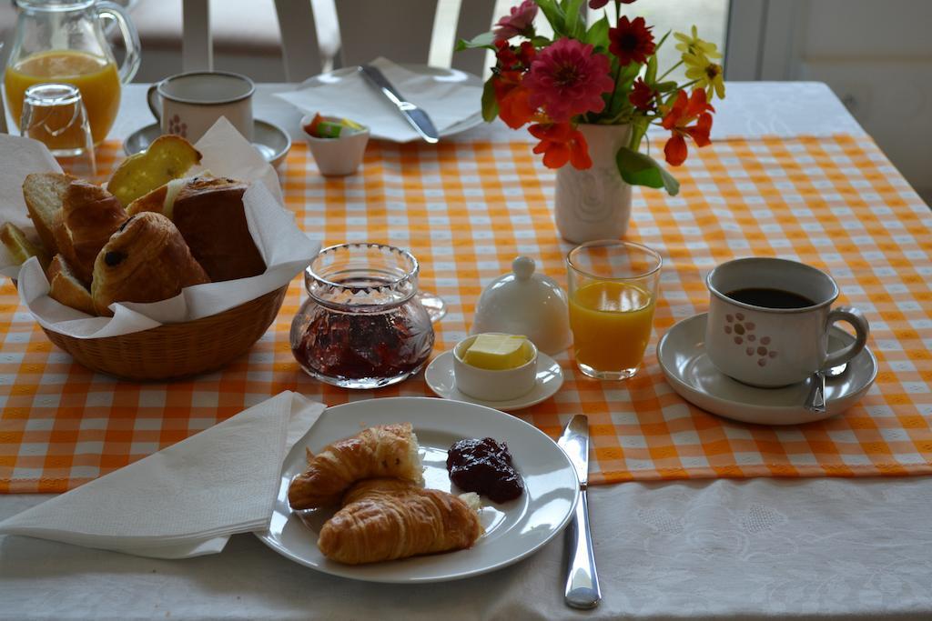 Le Moulin De Lusseau Bed and Breakfast Chef-Boutonne Buitenkant foto